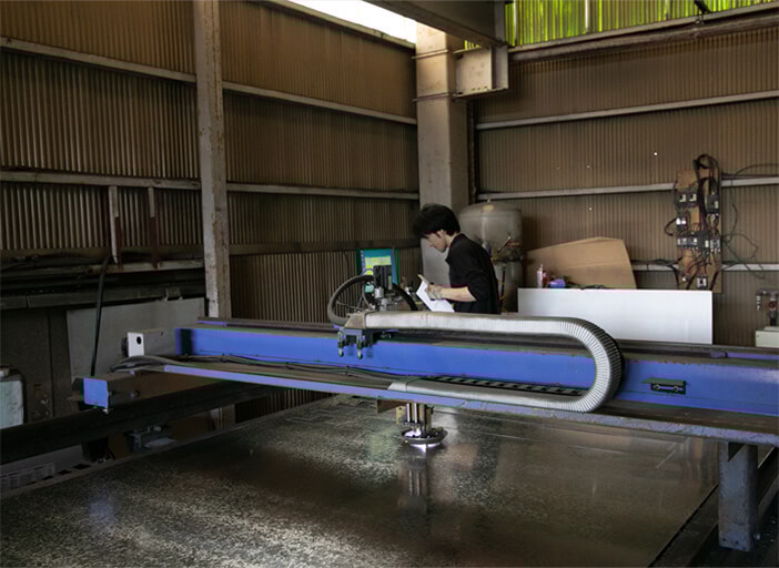 プラズマ切断機